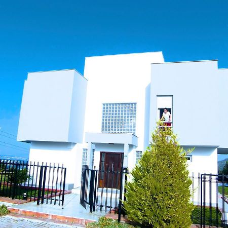 Luxury Villa With Amazing View, Cesme Bagian luar foto