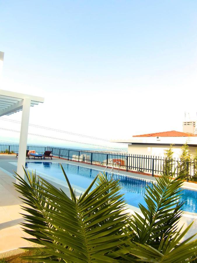 Luxury Villa With Amazing View, Cesme Bagian luar foto